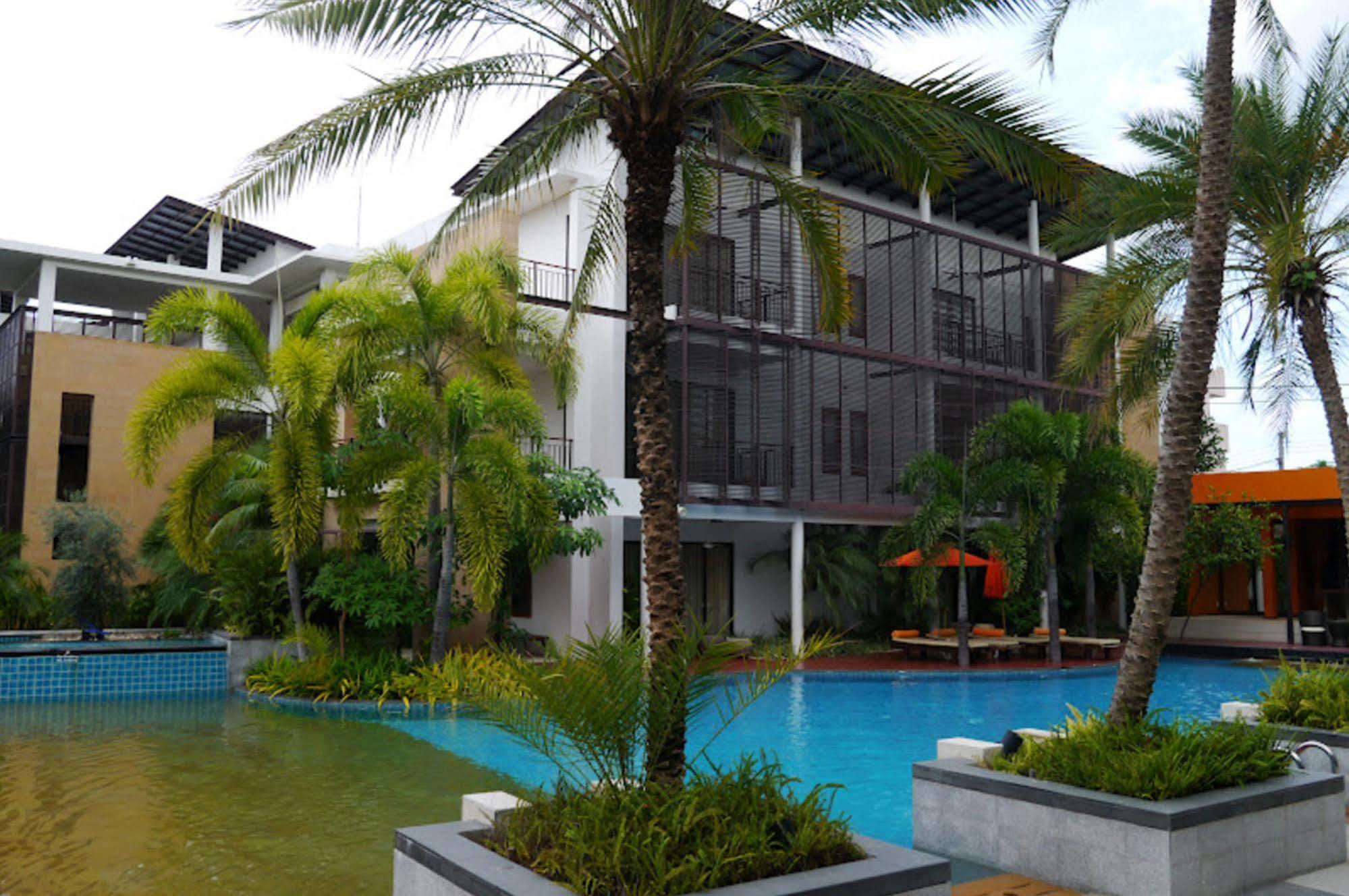 The Lapa Hua Hin Hotel Exterior photo